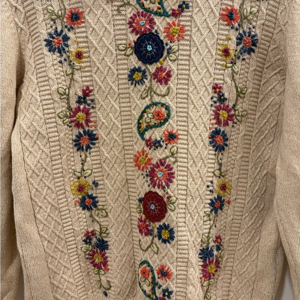 Vintage Alfred Dunner Floral Embroidered Beige Sweater - size PS - Picture 3 of 9
